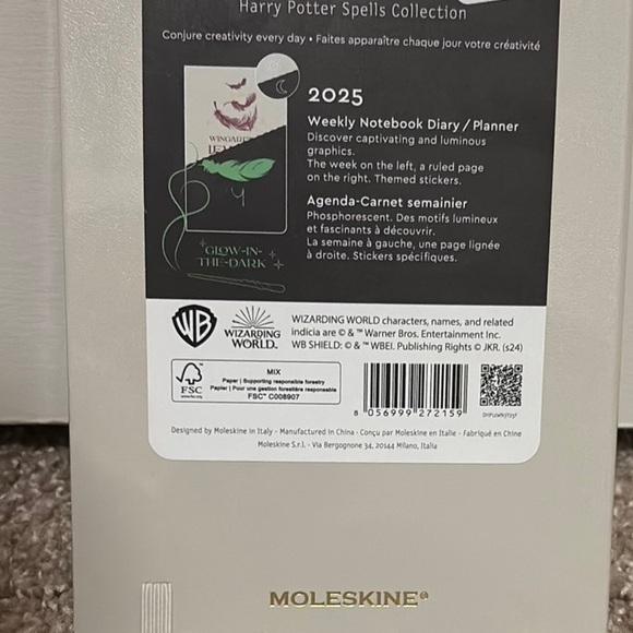 Harry Potter Wingardium Leviosa 2025 Notebook Diary/Planner - New - Picture 3 of 3